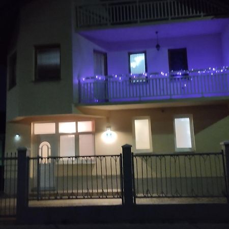 Ferienwohnung Sejmen SJJ Exterior foto